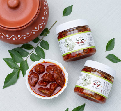 Palakkadan Kadumanga (Tender Mango Pickle)